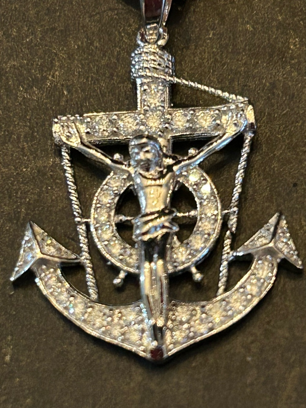 Men’s 925 SSilver Anchor & Crucifix Pendant Necklace w/ 1.50 CTW 💎Moissanite